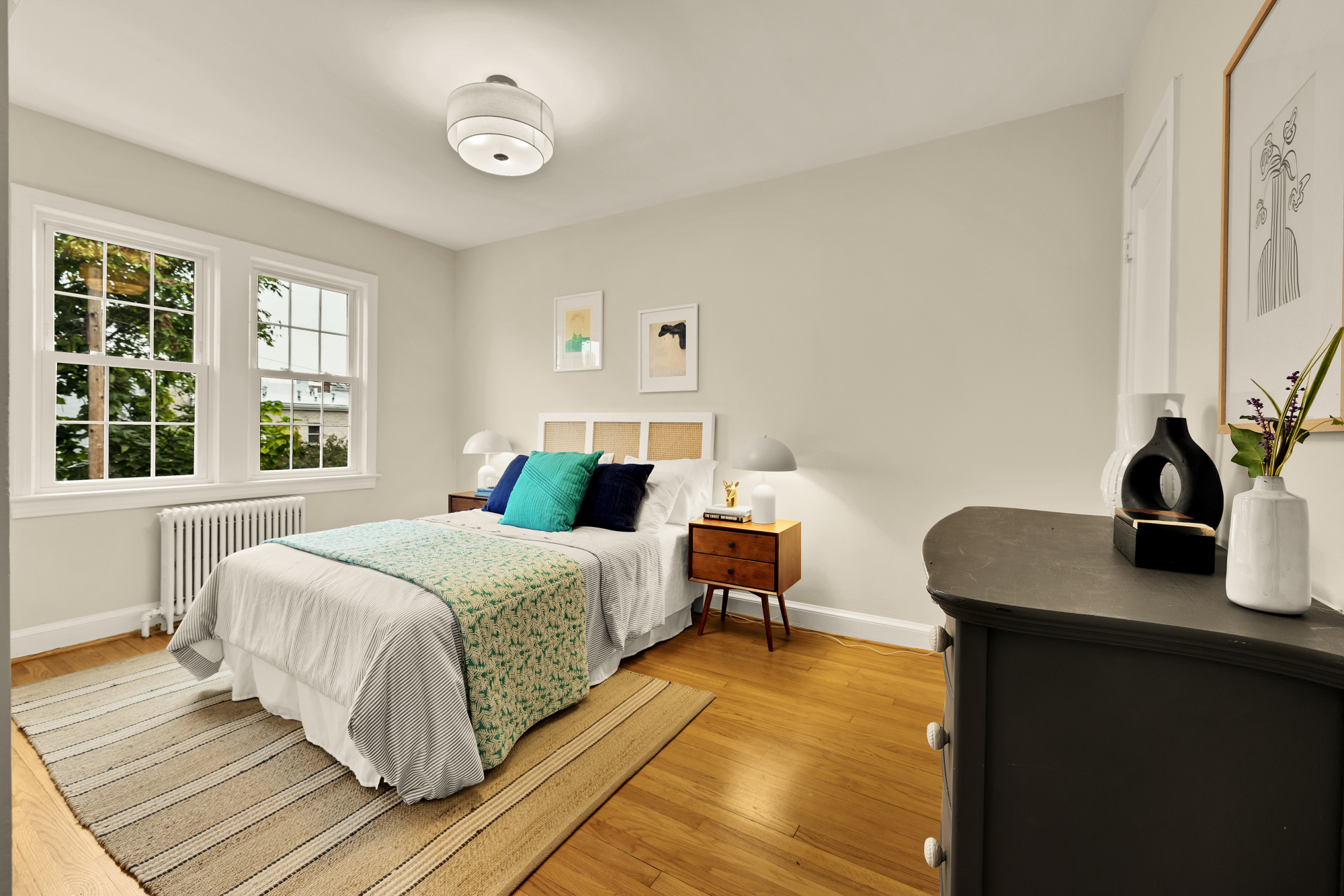 922 Perry PL NE  Bedroom 1